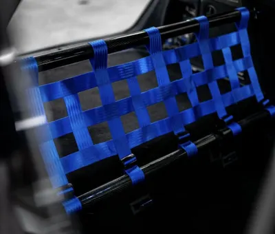 Clubsport Set passend für Seat Leon 5F – Gurtnetz & Carbon-Strebe