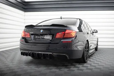 Maxton Design Bodykit-Set V.1 für BMW 5er M-Paket F10 / F11 (Einseitige Doppelauspuffversion) – Schwarz glänzend
