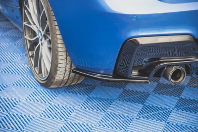 Maxton Design Bodykit-Set V.2 für BMW M135i F20 – Schwarz glänzend