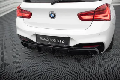 Maxton Design Bodykit-Set V.3 für BMW 1er M-Paket F20 Facelift (Einseitige Doppelauspuffversion) – Schwarz glänzend