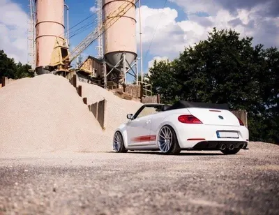 Maxton Design Bodykit-Set für VW Beetle – Schwarz glänzend