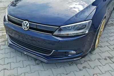 Maxton Design Frontsplitter V.2 für VW Jetta Mk6 Limousine – Schwarz glänzend