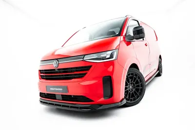 Maxton Design Frontsplitter V.2 für VW Transporter T7 – Schwarz glänzend