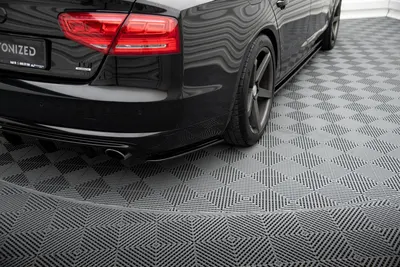 Maxton Design Heck-Seitensplitter für Audi A8 D4 – Schwarz glänzend