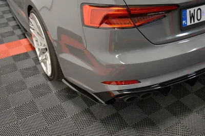 Maxton Design Heck-Seitensplitter für Audi S5 F5 Coupé – Schwarz glänzend