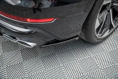 Maxton Design Heck-Seitensplitter für Audi SQ8 Mk1 – Schwarz glänzend
