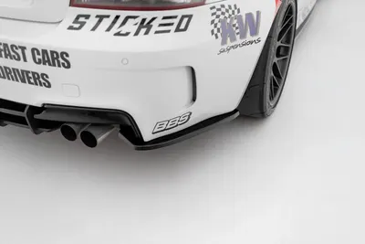 Maxton Design Heck-Seitensplitter für BMW 1er M Coupé E82 – Schwarz glänzend