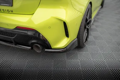 Maxton Design Heck-Seitensplitter für BMW 1er M-Paket / M135i F40 – Schwarz glänzend