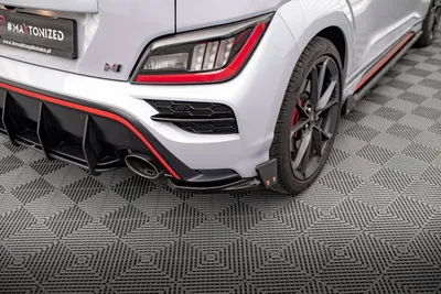 Maxton Design Heck-Seitensplitter V.1 mit Flaps für Hyundai Kona N Mk1 – Schwarz glänzend