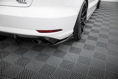 Maxton Design Heck-Seitensplitter V.2 für Audi A3 Limousine 8V Facelift – Schwarz glänzend