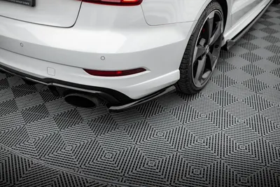 Maxton Design Heck-Seitensplitter V.2 für Audi RS3 Limousine 8V Facelift – Schwarz glänzend