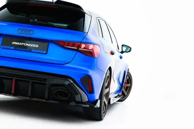 Maxton Design Heck-Seitensplitter V.2 für Audi RS3 Sportback 8Y Facelift – Schwarz glänzend