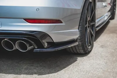 Maxton Design Heck-Seitensplitter V.2 für Audi S3 Limousine 8V Facelift – Schwarz glänzend