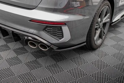 Maxton Design Heck-Seitensplitter V.2 für Audi S3 Limousine 8Y – Schwarz glänzend