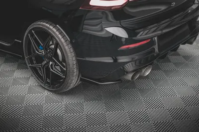 Maxton Design Heck-Seitensplitter V.2 für VW Golf 8 R Schrägheck Passt nur mit: VW-GO-8-R-RS1G / VW Golf 8 R Schrägheck Facelift – Schwarz glänzend