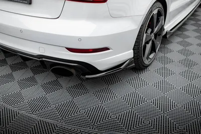 Maxton Design Heck-Seitensplitter V.3 für Audi RS3 Limousine 8V Facelift – Schwarz glänzend