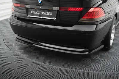 Maxton Design Hecksplitter für BMW 7er E65 – Schwarz glänzend