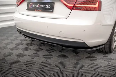 Maxton Design Hecksplitter mit vertikalen Streben für Audi A5 Coupé 8T Facelift – Schwarz glänzend