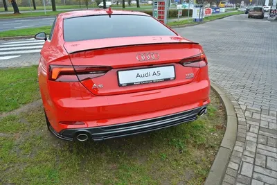 Maxton Design Hecksplitter mit vertikalen Streben für Audi A5 F5 S line (ohne vertikale Balken) – Schwarz glänzend