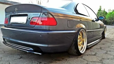 Maxton Design Hecksplitter mit vertikalen Streben für BMW 3er E46 M-Paket Coupé (Ohne Vertikale Balken) – Schwarz glänzend