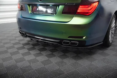 Maxton Design Hecksplitter mit vertikalen Streben für BMW 7er F01 – Schwarz glänzend