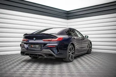 Maxton Design Hecksplitter mit vertikalen Streben für BMW 8er Gran Coupé M-Paket G16 – Schwarz glänzend