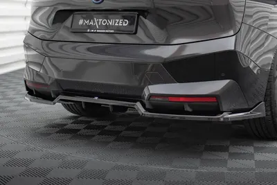 Maxton Design Hecksplitter mit vertikalen Streben für BMW iX M-Paket i20 – Schwarz glänzend