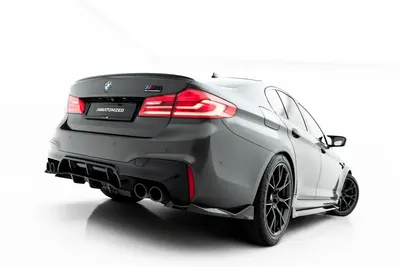 Maxton Design Hecksplitter mit vertikalen Streben für BMW M5 F90 / F90 Facelift – Schwarz glänzend