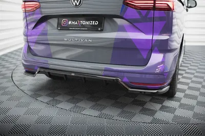 Maxton Design Hecksplitter mit vertikalen Streben für VW Multivan T7 – Schwarz glänzend