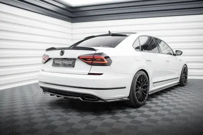 Maxton Design Hecksplitter mit vertikalen Streben für VW Passat GT B8 Facelift USA – Schwarz glänzend