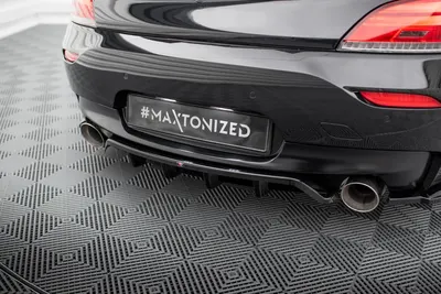 Maxton Design Hecksplitter V.1 mit vertikalen Streben für BMW Z4 M-Paket E89 Facelift – Schwarz glänzend