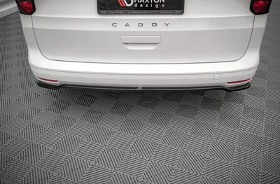 Maxton Design Hecksplitter für VW Caddy Mk5 / Ford Transit Connect Mk3 – Schwarz glänzend