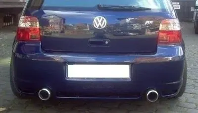 Maxton Design Heckstoßstange für VW Golf 4 R32 LOOK – GFK, unlackiert