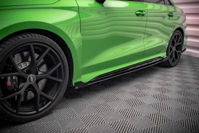 Maxton Design Seitenflaps für Audi RS3 Limousine 8Y – Schwarz matt