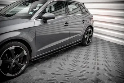 Maxton Design Seitenschweller-Ansätze für Audi A3 Sportback 8V – Schwarz glänzend