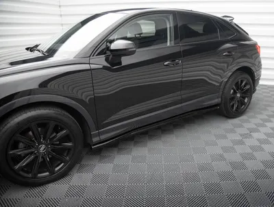 Maxton Design Seitenschweller-Ansätze für Audi Q3 Sportback F3 – Schwarz glänzend