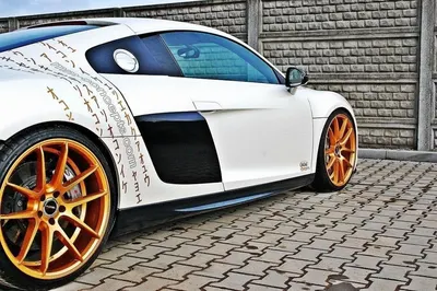 Maxton Design Seitenschweller-Ansätze für Audi R8 Mk1 – Schwarz glänzend