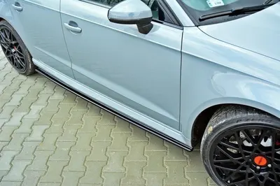 Maxton Design Seitenschweller-Ansätze für Audi RS3 8V Sportback – Schwarz glänzend