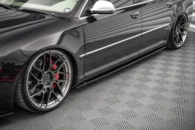 Maxton Design Seitenschweller-Ansätze für Audi S8 Limousine D3 – Schwarz glänzend