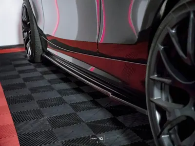 Maxton Design Seitenschweller-Ansätze für BMW 1er E81 / E87 Facelift – Schwarz glänzend