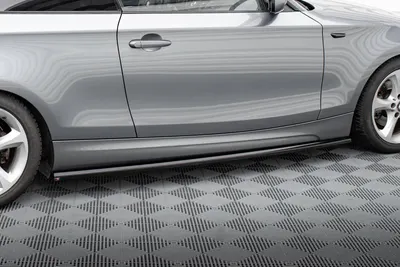 Maxton Design Seitenschweller-Ansätze für BMW 1er M-Paket E82 – Schwarz glänzend
