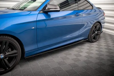 Maxton Design Seitenschweller-Ansätze für BMW 2er M-Paket F22 – Schwarz glänzend
