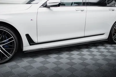 Maxton Design Seitenschweller-Ansätze für BMW 7er M-Paket G11 – Schwarz glänzend