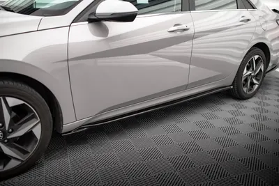 Maxton Design Seitenschweller-Ansätze für Hyundai Elantra Mk7 – Schwarz glänzend