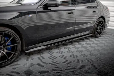 Maxton Design Seitenschweller-Ansätze V.1 für BMW 740d xDrive M-Paket / 740i xDrive M-Paket G70 – Schwarz glänzend