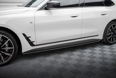 Maxton Design Seitenschweller-Ansätze V.1 für BMW i4 M-Paket G26 – Schwarz glänzend