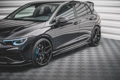 Maxton Design Seitenschweller-Ansätze V.1 für VW Golf 8 R Schrägheck – Schwarz glänzend