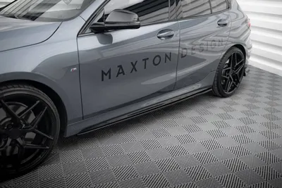 Maxton Design Seitenschweller-Ansätze V.2 für BMW 1er M-Paket / M135i / 128ti – Schwarz glänzend