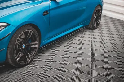 Maxton Design Seitenschweller-Ansätze V.2 für BMW M2 F87 – Schwarz glänzend