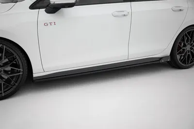 Maxton Design Seitenschweller-Ansätze V.2 mit Flaps für VW Golf 8 GTI / GTE / GTI Clubsport / GTD / R-Line – Schwarz glänzend